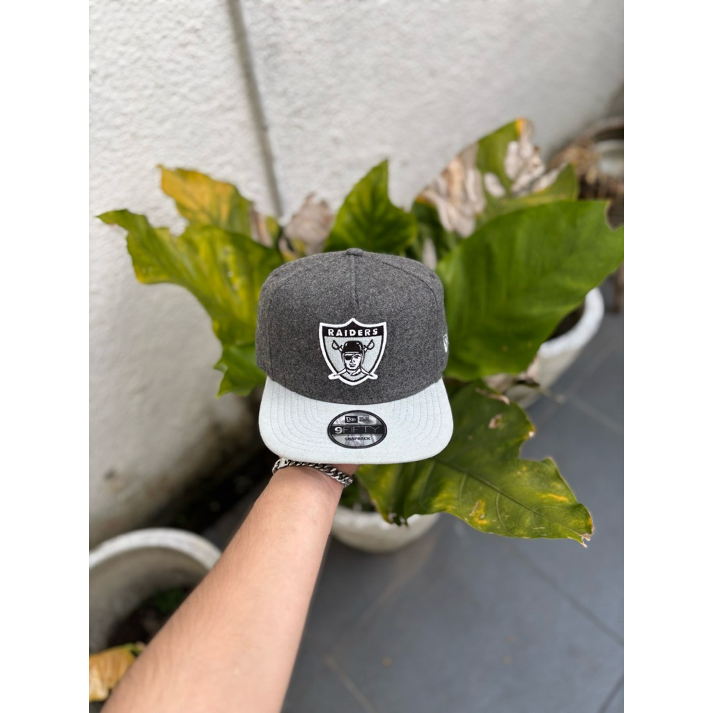 New Era Oakland Raiders Wool Snapback Hat