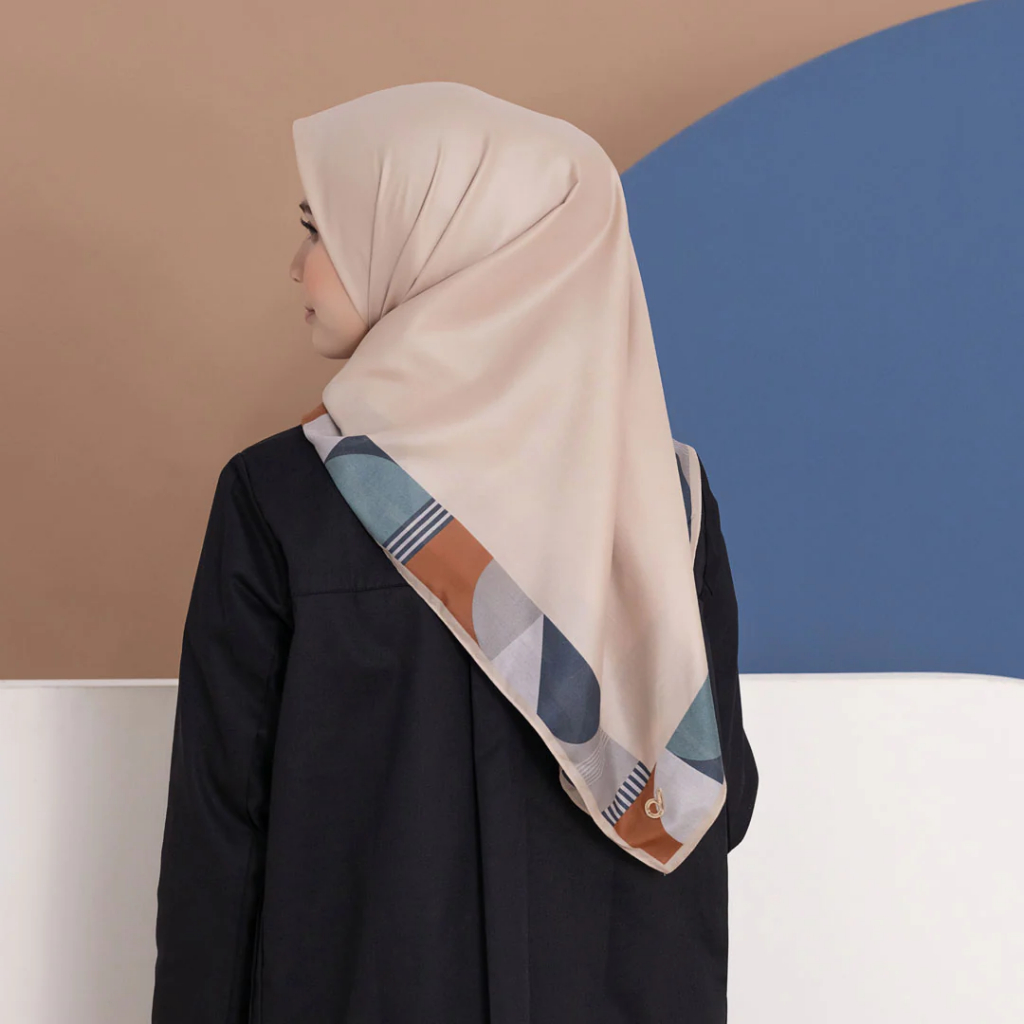 Deenay Kylea Latte Latte Color Square HIjab