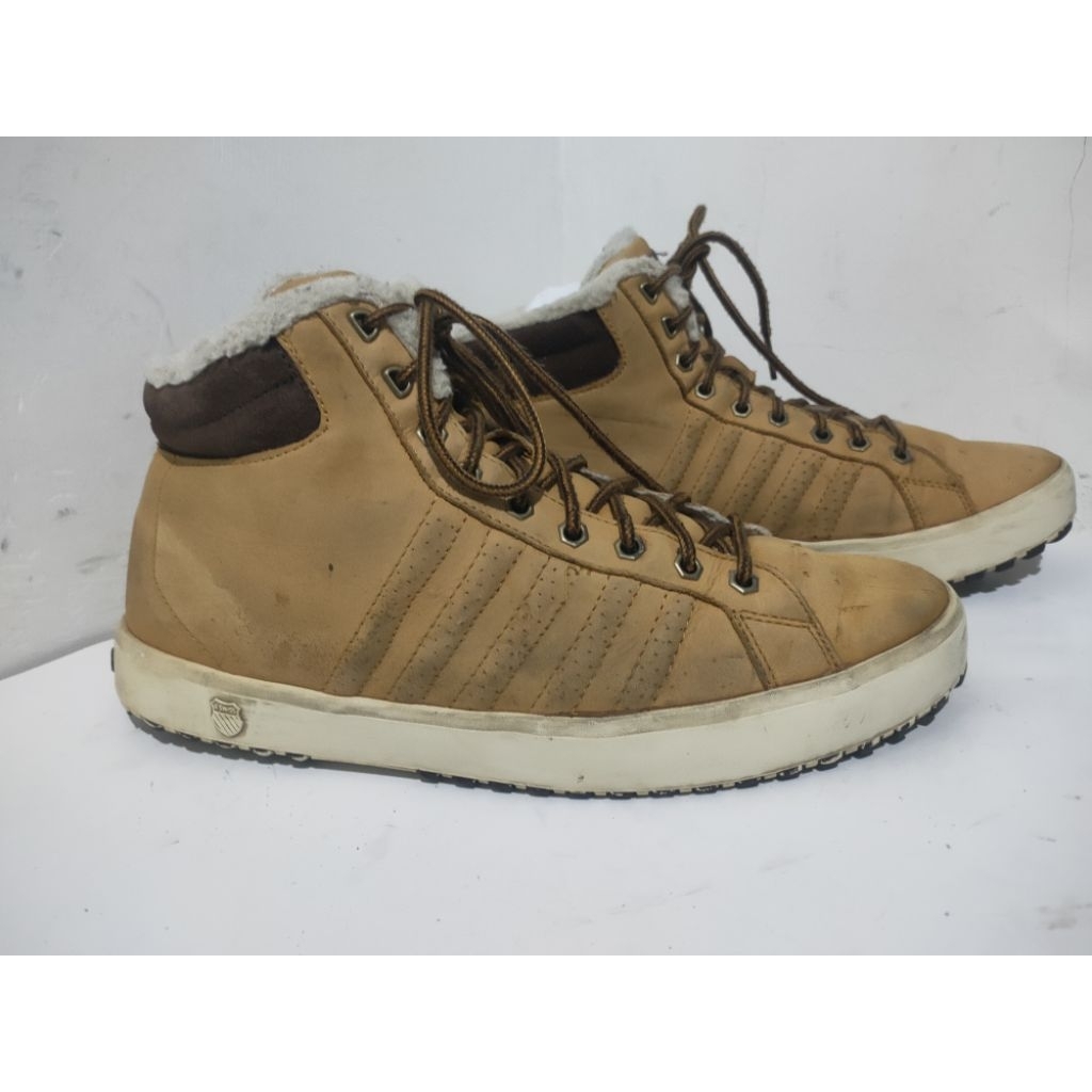 รองเท้าผ้าใบ K-Swiss ไซส์ 43