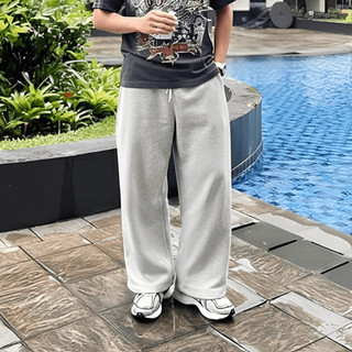 Qeela.Official - Celana Sweatpants Loose Pria Celana Panjang Casual Daily