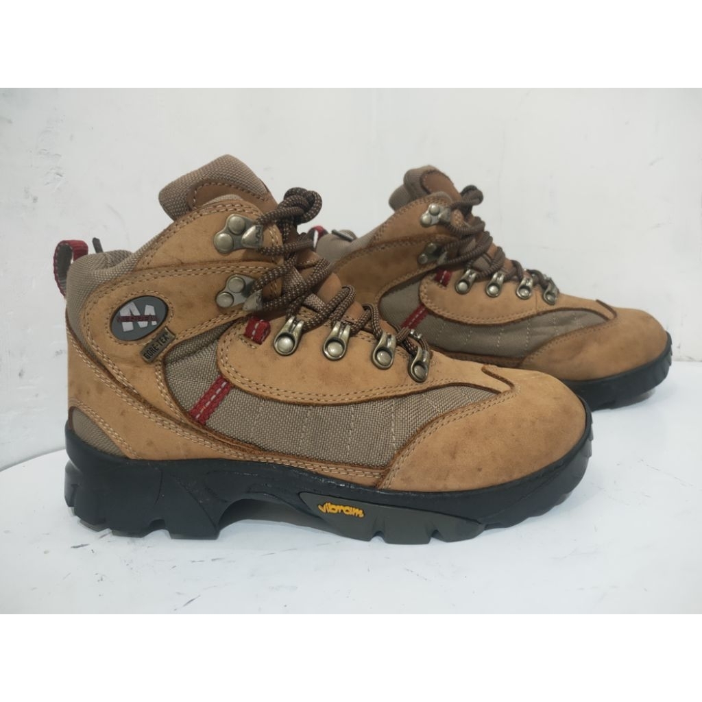 รองเท้ากลางแจ้ง Hiking Merrell ไซส์ 38