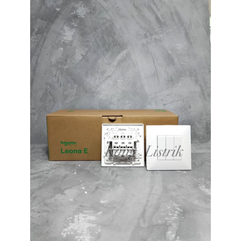 SCHNEIDER 3 Gang 1 Way Switch Triple Schneider Leona E LNA33_1_WE