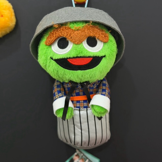 Oscar Sesame Street x shine bagcharm / พวงกุญแจ / พวงกุญแจ Oscar tein elmo Sesame Street