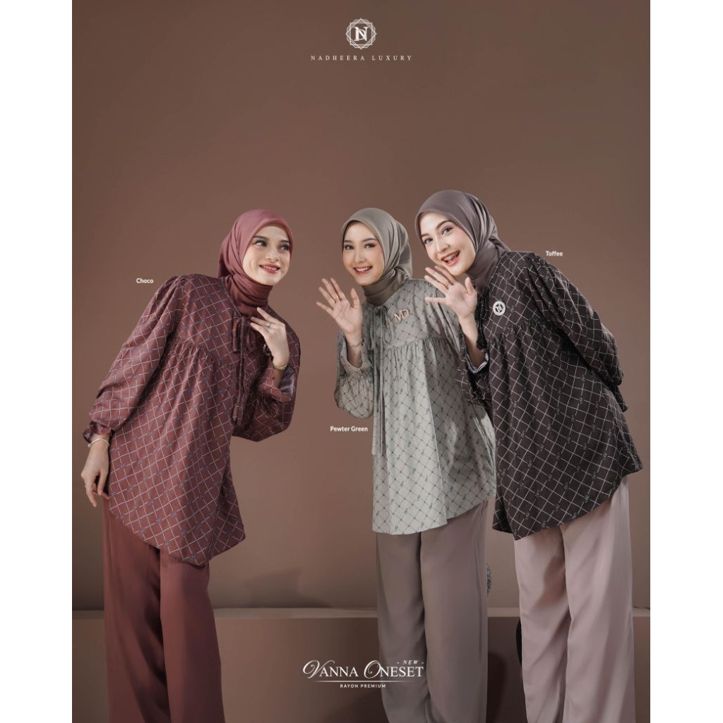 WANNA ONE SET NEW NADEHEERA LUXURY ORIGINAL