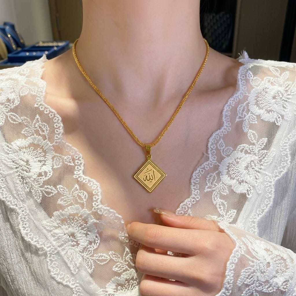 Mitraaccessories Lafaz CWE/CWO สร้อยคอไทเทเนียมป้องกันการซีดจาง