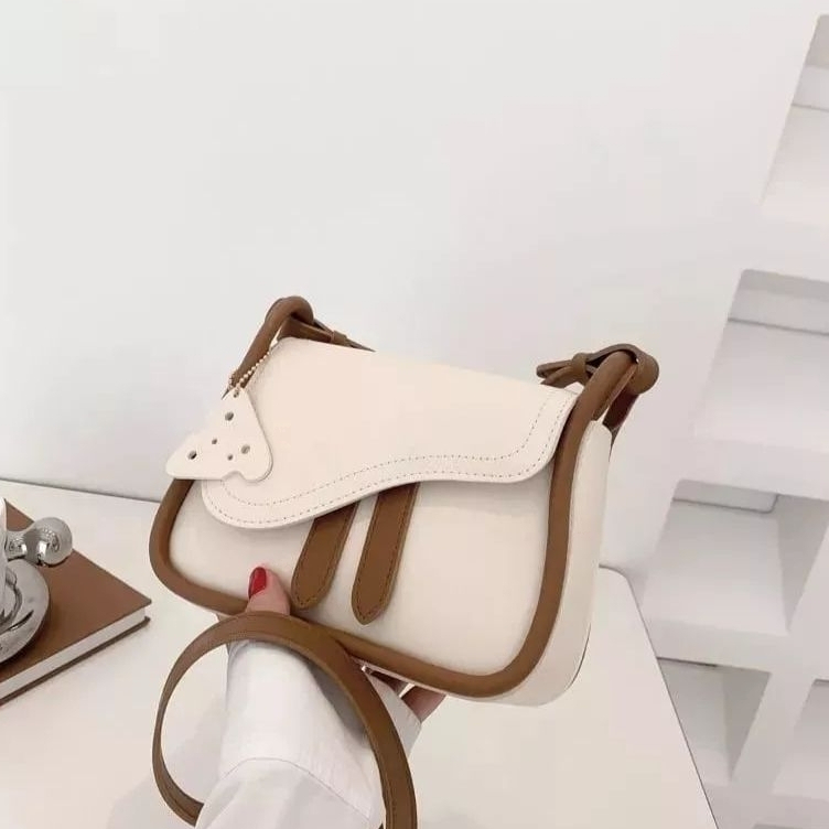 BELLA BAG - WOMENS SLING BAG / SHOULDER BAG / SLINGBAG / SHOULDER BAG