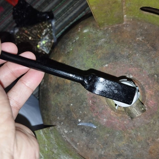 Seal remover Alat pembuka pelepas segel tabung Ggass