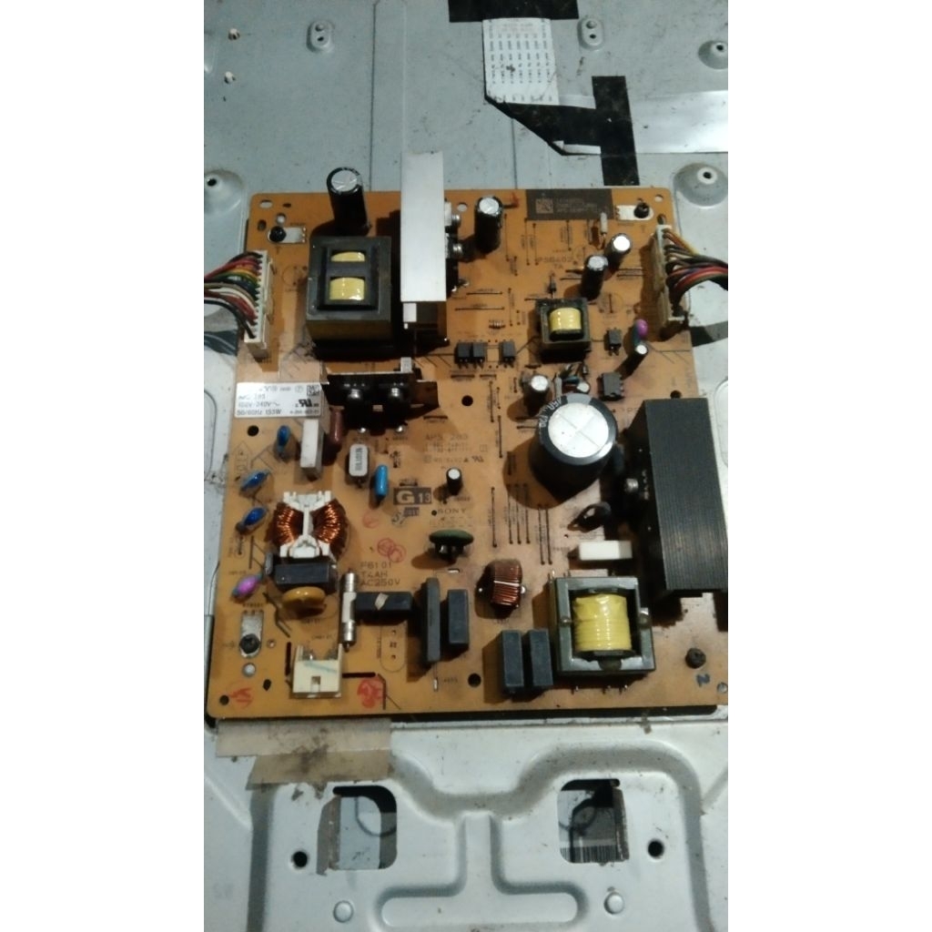 หนึ่งชุดเมนบอร์ด SONY 32BX320 MB SONY 32BX320 พาวเวอร์ซัพพลายทีวี SONY 32BX320 PSU 32BX320