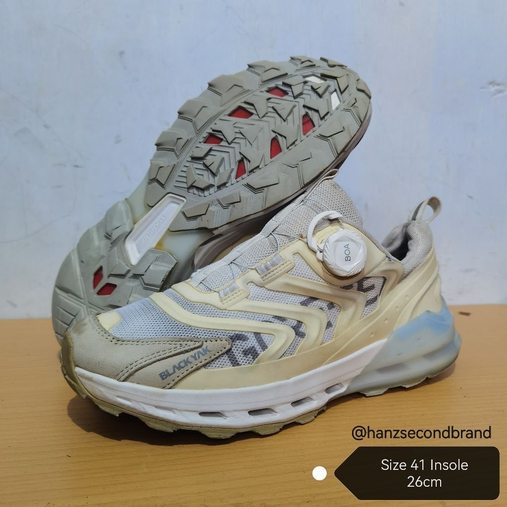 รองเท้า BLACKYAK GORE-TEX BOA 41