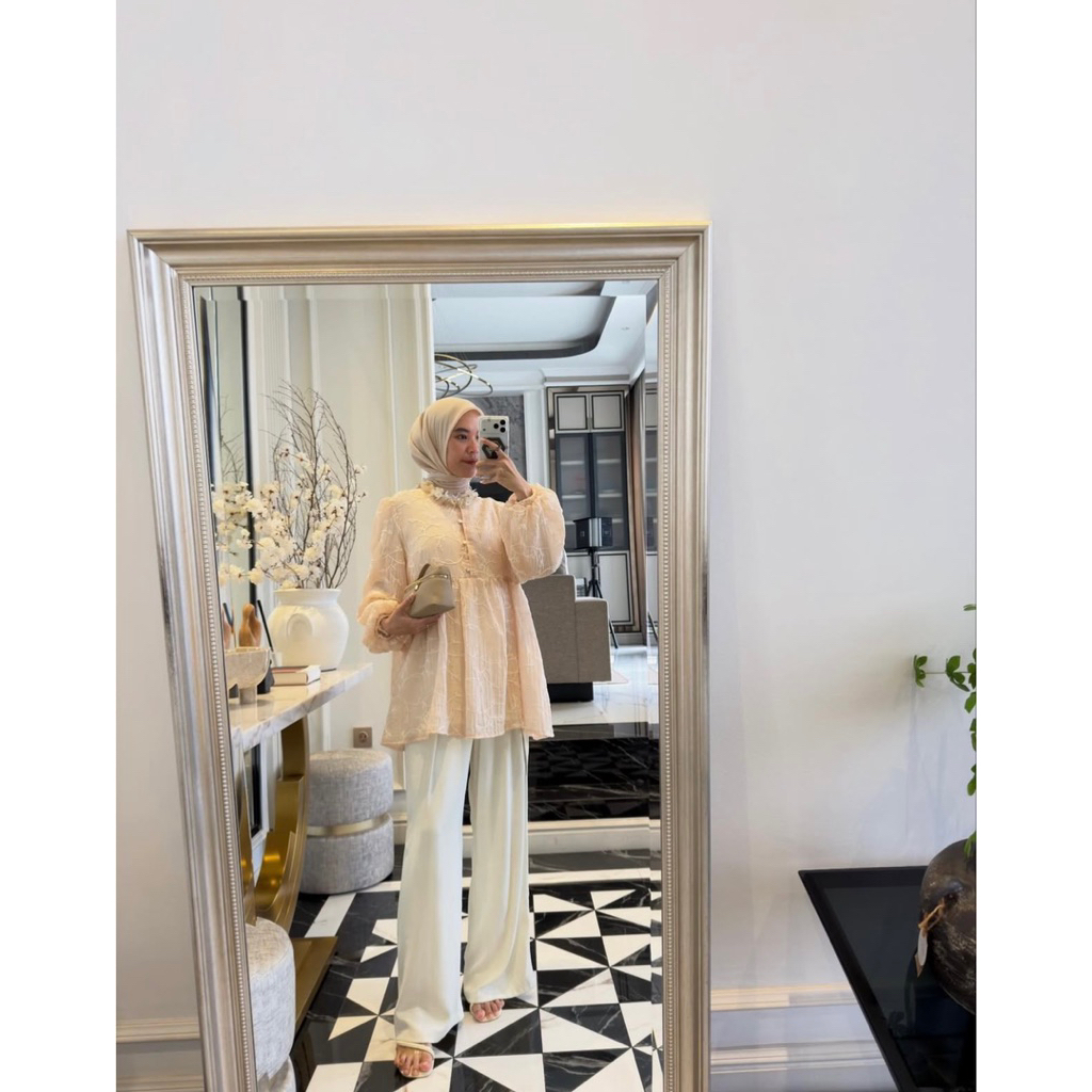 ISH - ALDEN BLOUSE**