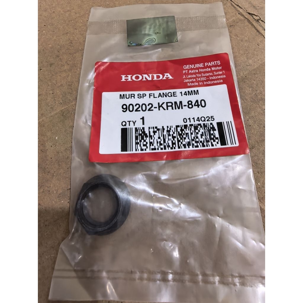 90202KRM840 น็อต (หน้าแปลนพิเศษถั่ว 14mm) – CBR 150R K45G, Sonic 150, Supra GTR, MegaPro New