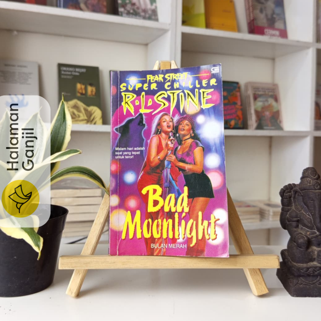 การแปลนวนิยายลึกลับ: Fear Street - RL Stine - Gramedia