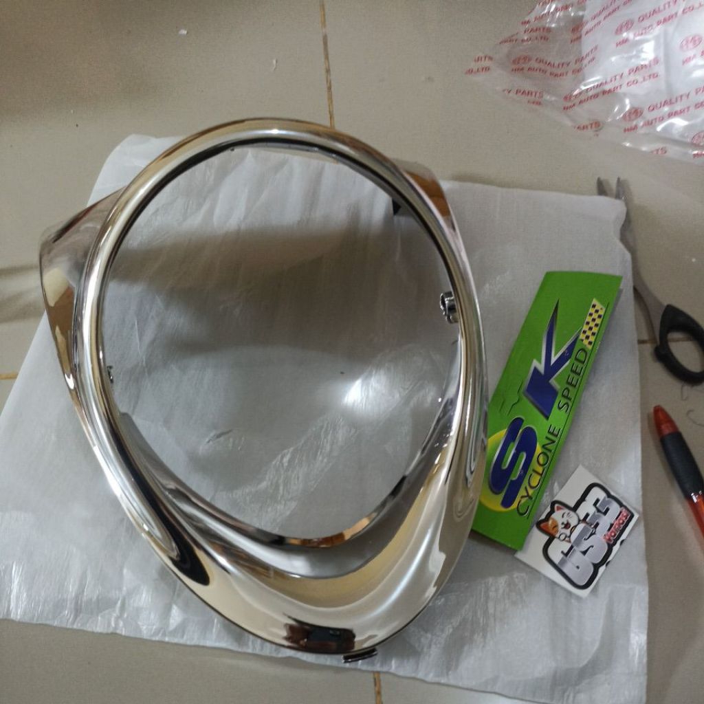 ครอบไฟหน้าโครเมียม Fino Thailand