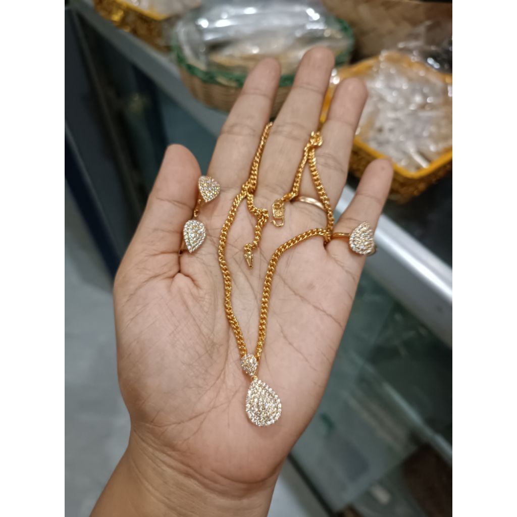 ชุดสร้อยคอรูปไข่ Xuping