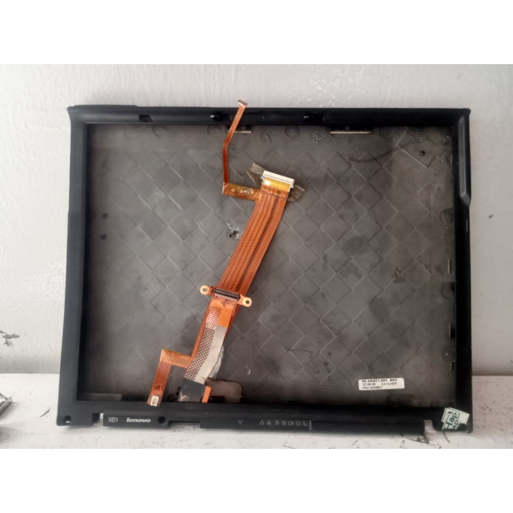 LAYER LENOVO THINKPAD X SERIES X61 LAPTOP CASE SCREEN FRAME - ercomp1