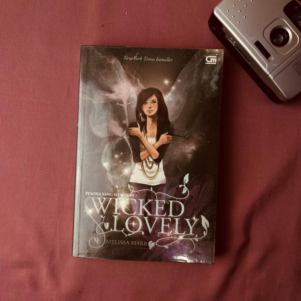 Wicked Lovely Melissa Marr Novel / Melissa Marr Novel Charming Charm