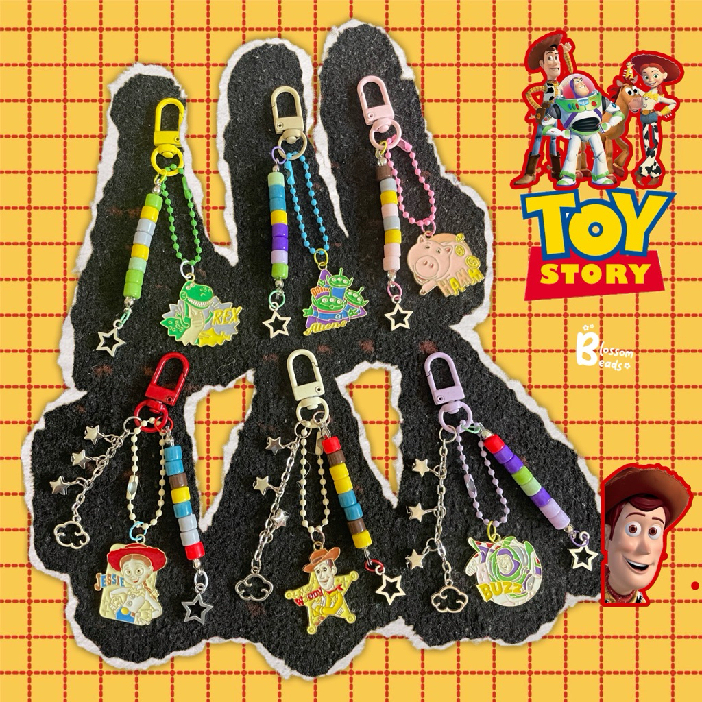 พวงกุญแจ GUNGAN Toy Story Friends | Woody Buzz Jessie Charm พวงกุญแจทํามือน่ารัก