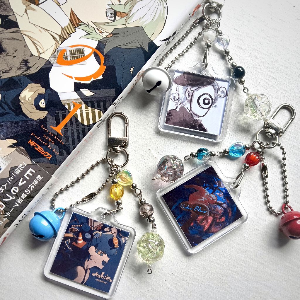 BEADS KEYCHAIN/BAG CHARM ARTIST J-POP EVE, NATORI, YOYASOBI, FUJI KAZE, HATSUNE MIKU |กล่องกล่อง
