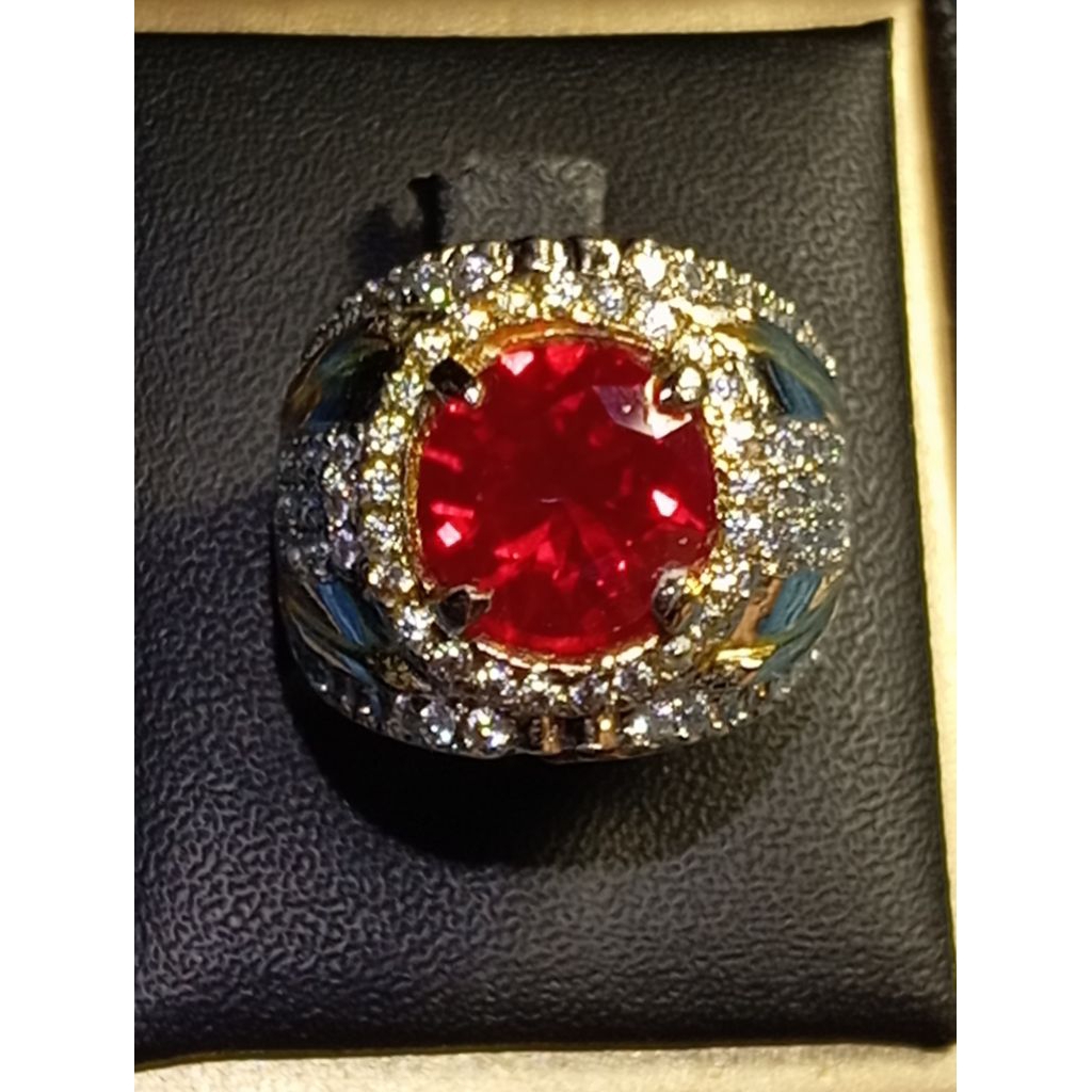 MATA MERAH Premium Red Moisanite Simulan Diamond Eye Ring (Red Diamond) (City Item)