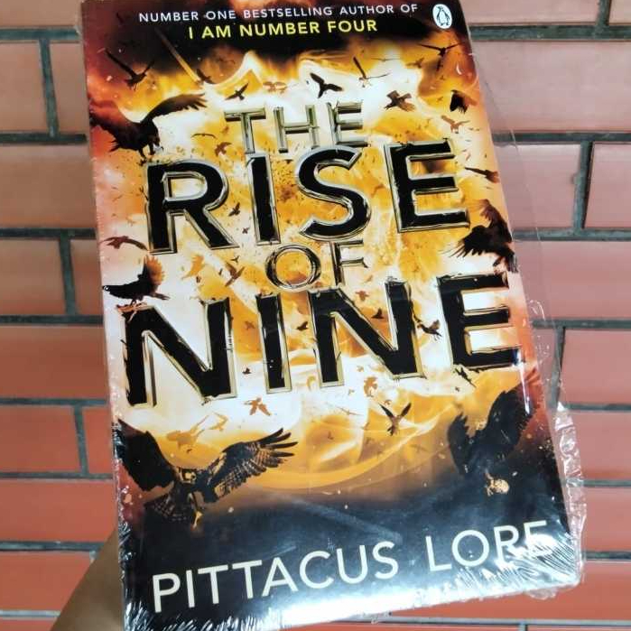 Pittacus Lore The Rise of Nine Dystopian Fantasy หนังสือนิยายภาษาอังกฤษ
