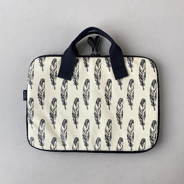 14 นิ้ว Feathers Beige Canvas Living Laptop Carrier