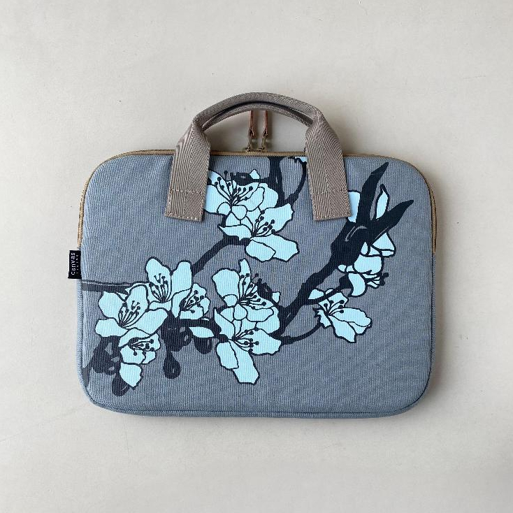 Sakura Slate Canvas Living กระเป๋าใส่แล็ปท็อปขนาด 14 นิ้ว