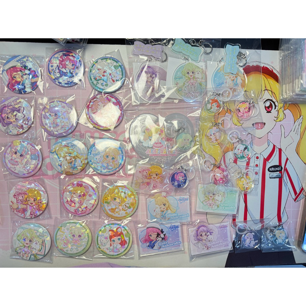 AIKATSU STARS X SANRIO COLLECTION เข็มกลัดป้าย อะคริลิค Ganci