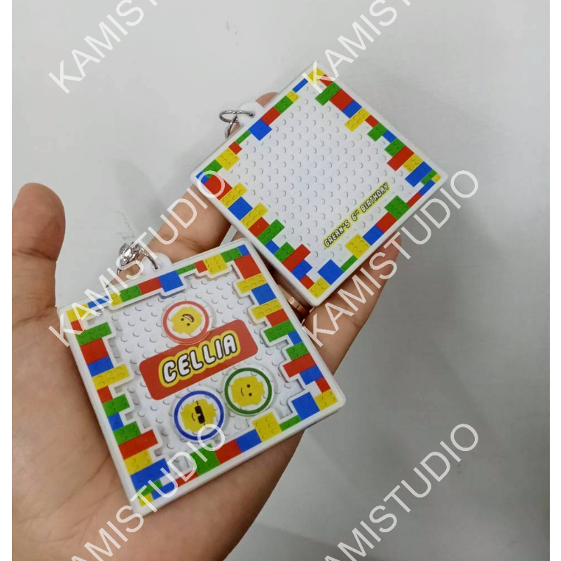GANTUNGAN พวงกุญแจ Shaker LEGO FILM LEGO GAMES LEGO / Custom Name Bagtag / ที่แขวนกระเป๋า/พวงกุญแจ/ช