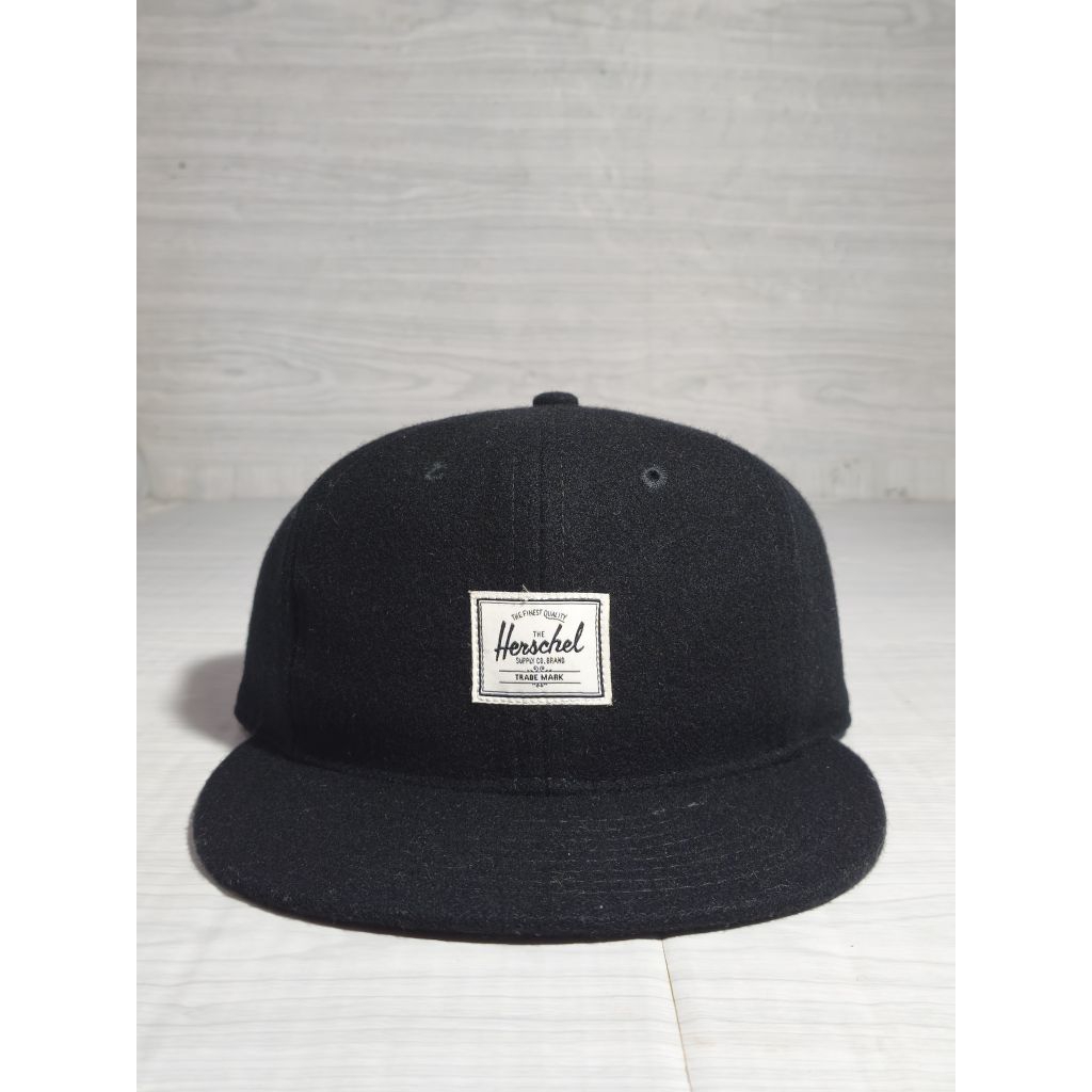 หมวก snapback Ebbets Field X Herschel
