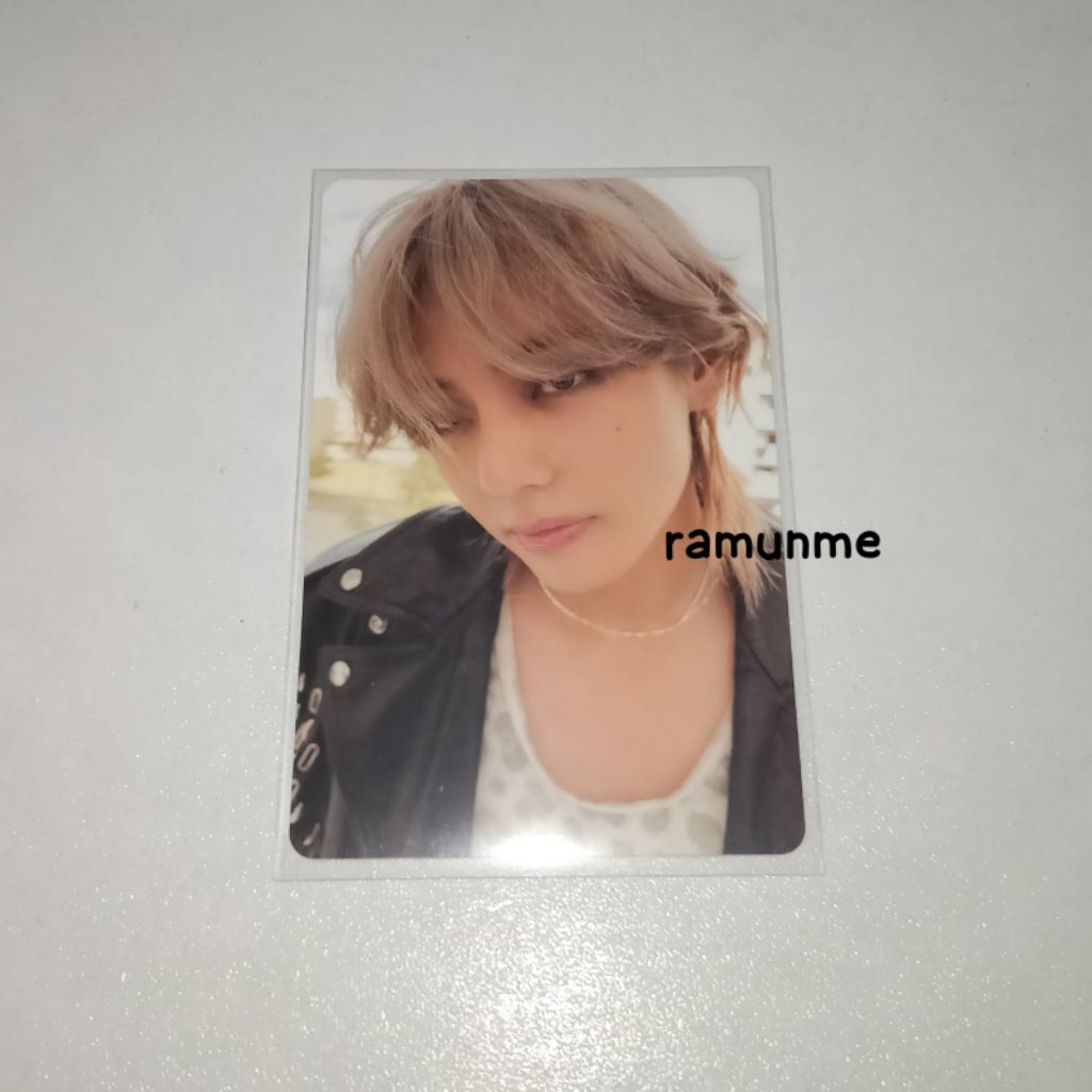 Photocard V Kim Taehyung BTS Layover Weverse อัลบั้มพีซี