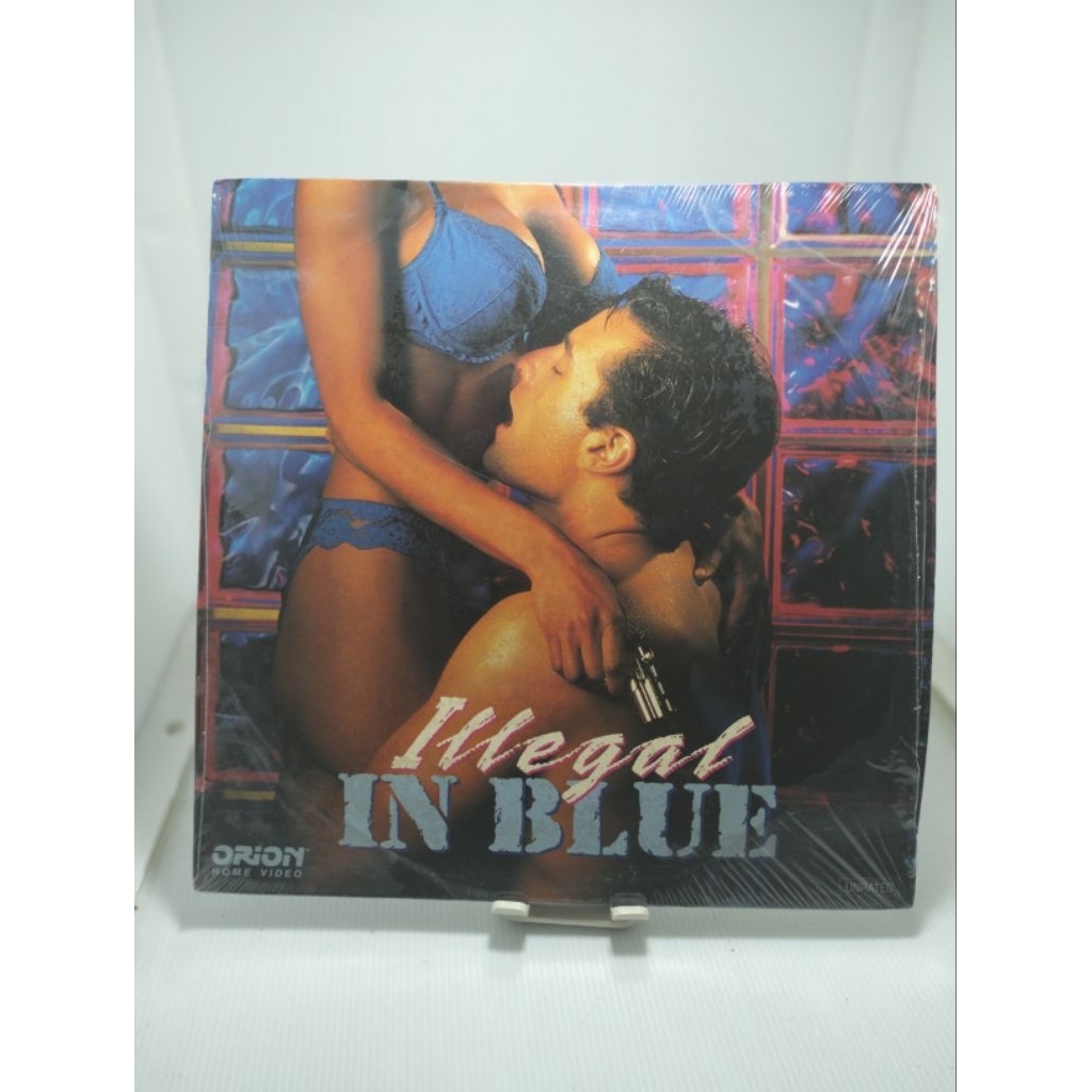 Laser Disc ILLEGAL IN BLUE สภาพฟิล์มดี