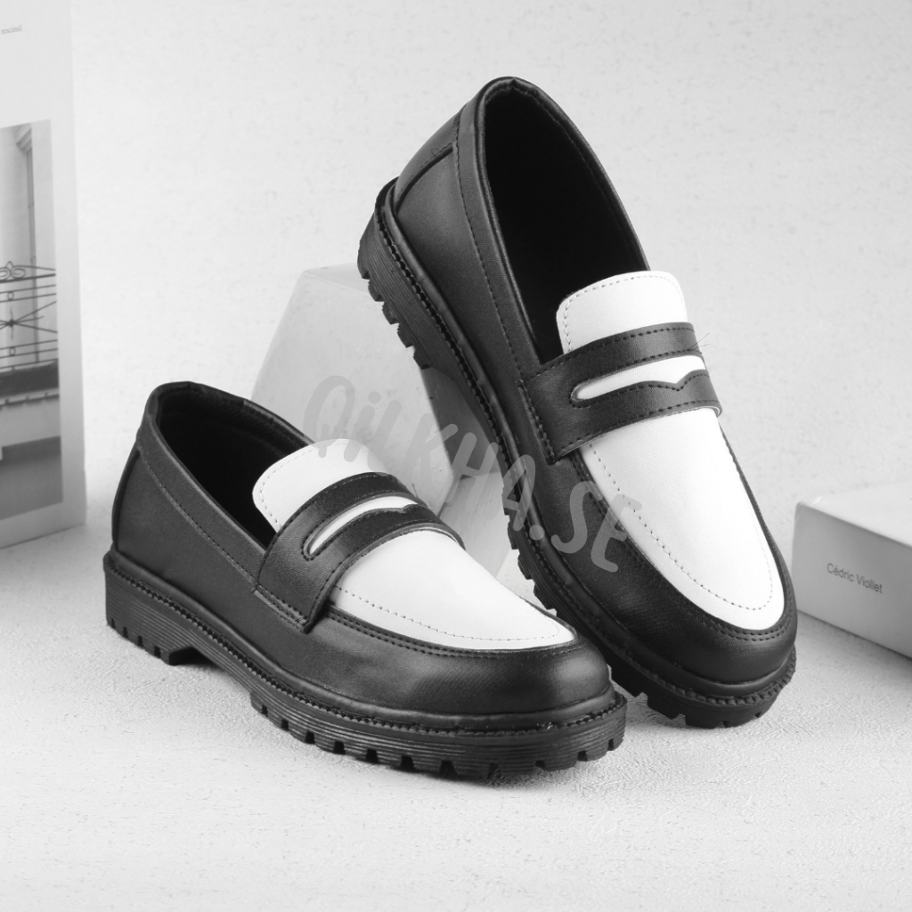 Penny Loafers Combine Docmart พู่สีขาว Tie ผู้ชายผู้หญิงรองเท้าลําลองอย่างเป็นทางการ