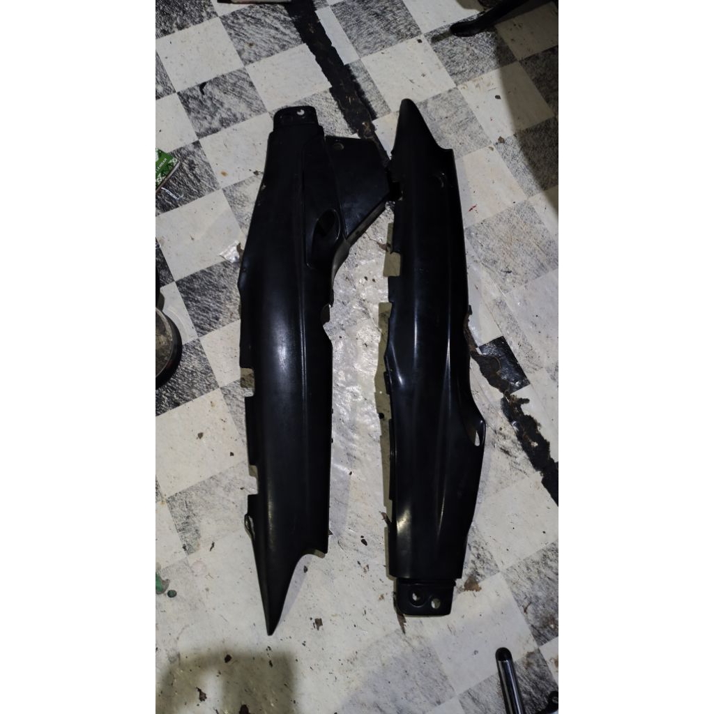 F1ZR REAR BODY SET ฝาครอบแบตเตอรี่ ORIGINAL STORE COPOTAN