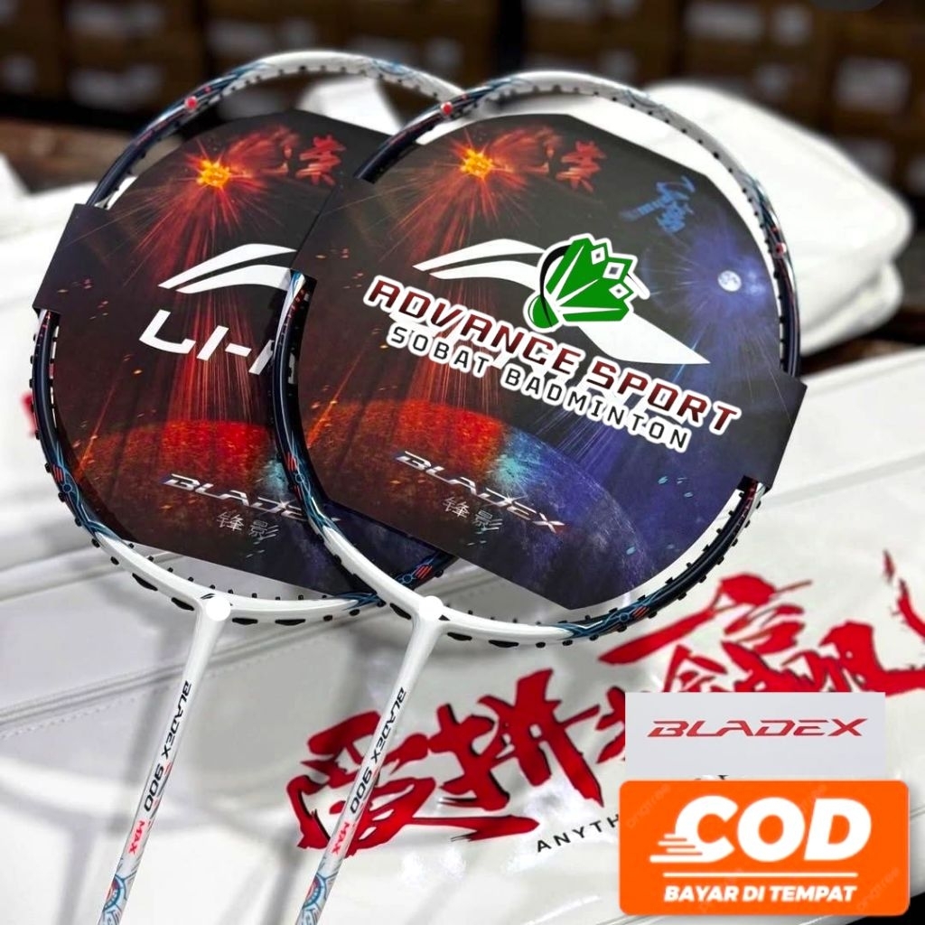 BLADEX 900 MAX HEAD HAVY TENSION 32 LBS BADMINTON CKET READY TO USE BONUS BAG และ GRIP THROUGHOUT IN