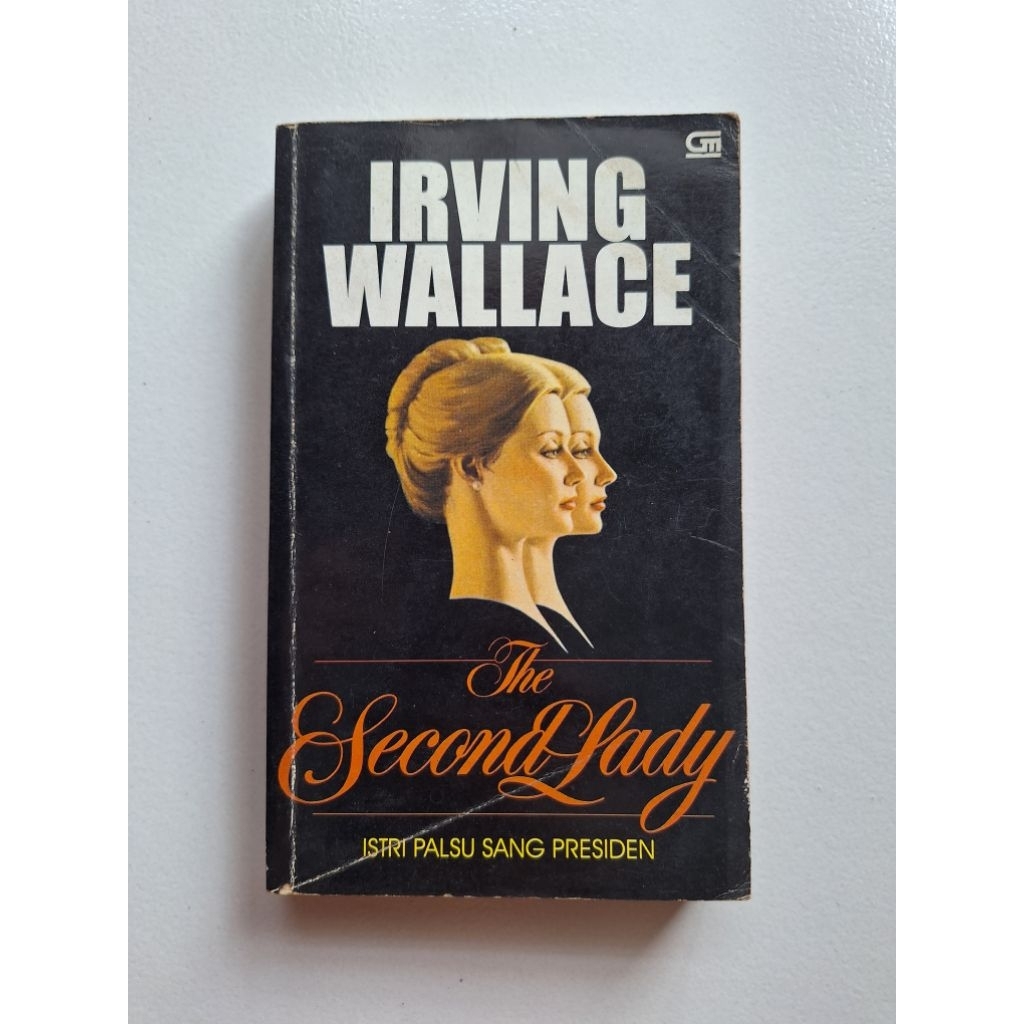 นิยายเลดี้คนที่สอง - Irving Wallace