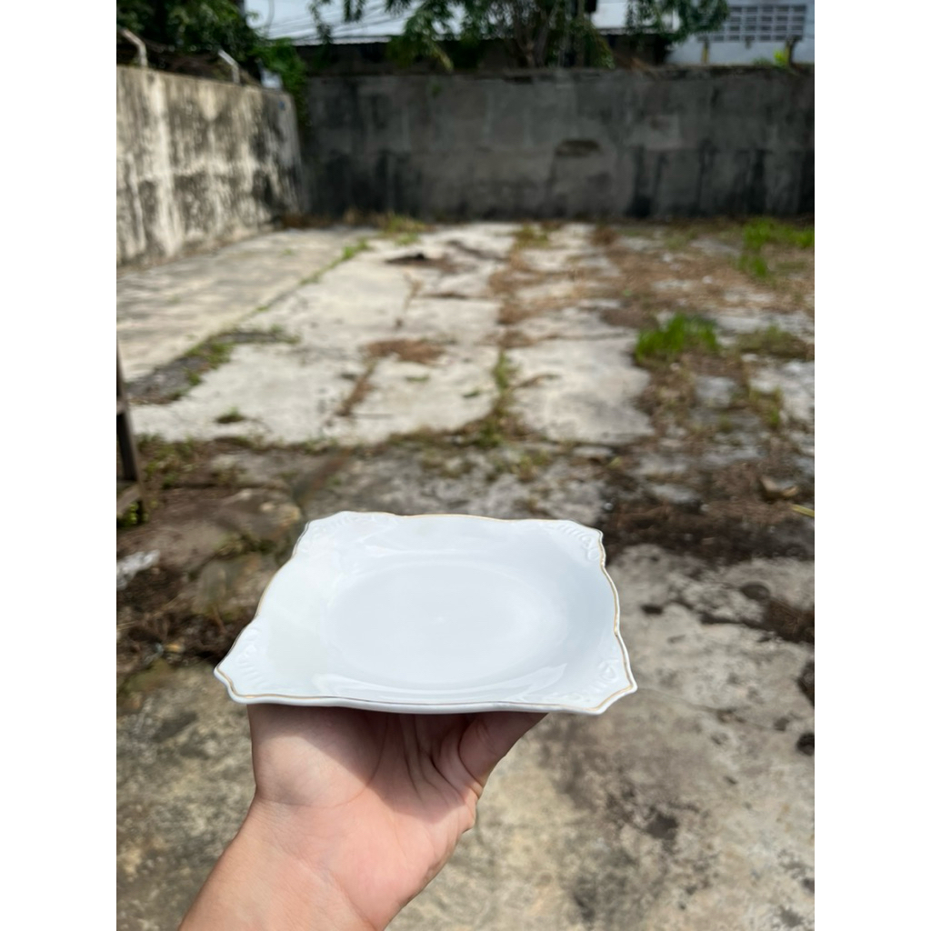 จาน/จานเค้กเซรามิก 5 นิ้ว ตรา Ginka พร้อมขอบทอง (14.5ซม.)