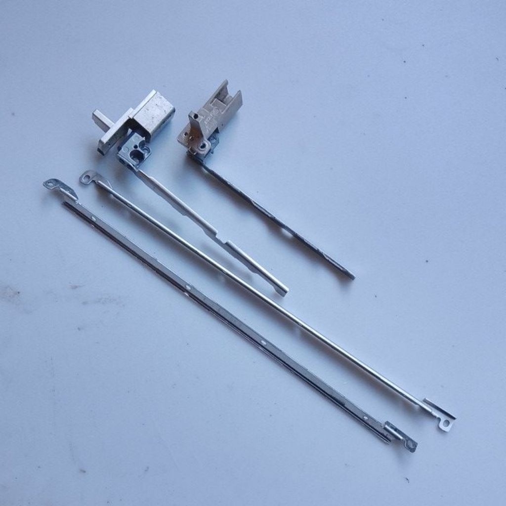 บานพับแล็ปท็อป Lenovo Thinkpad T410