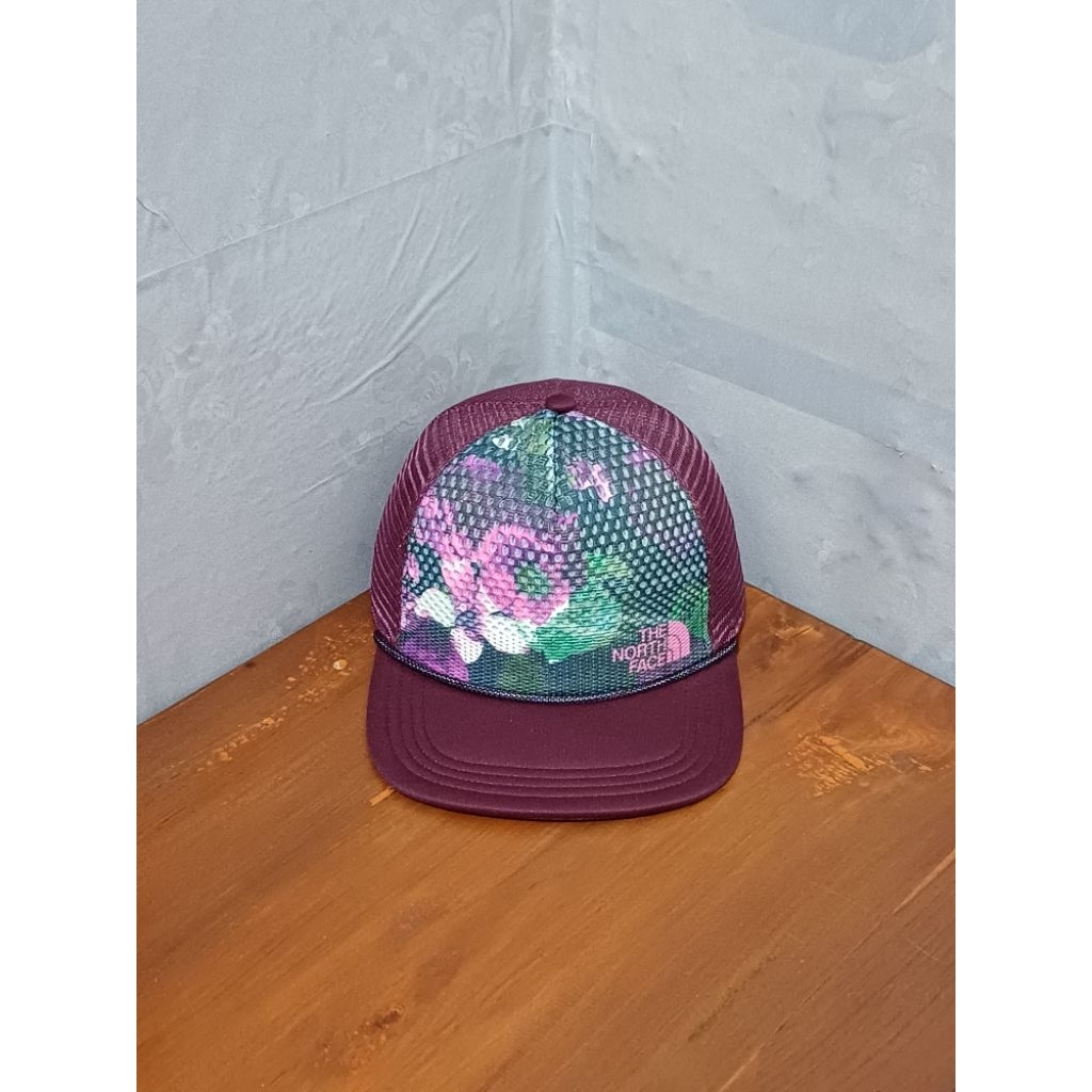 หมวกตาข่ายเต็มตัว TNF มือสอง