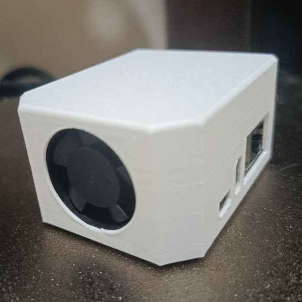 เคสพัดลม Orange Pi Zero 3 ประกอบด้วยเคสมินิพีซีพร้อมพอร์ตขยาย