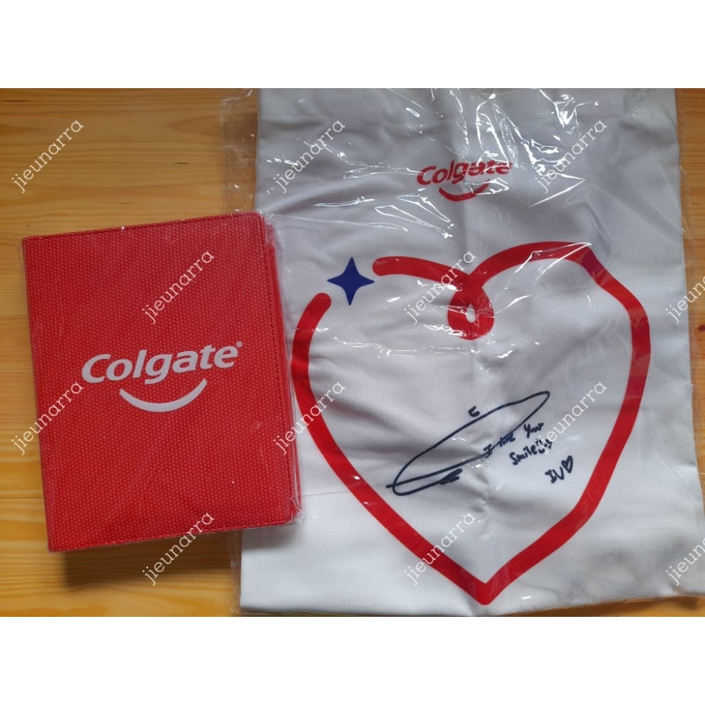 IU x Colgate Official Merchandise - สมุดโน้ต Totebag