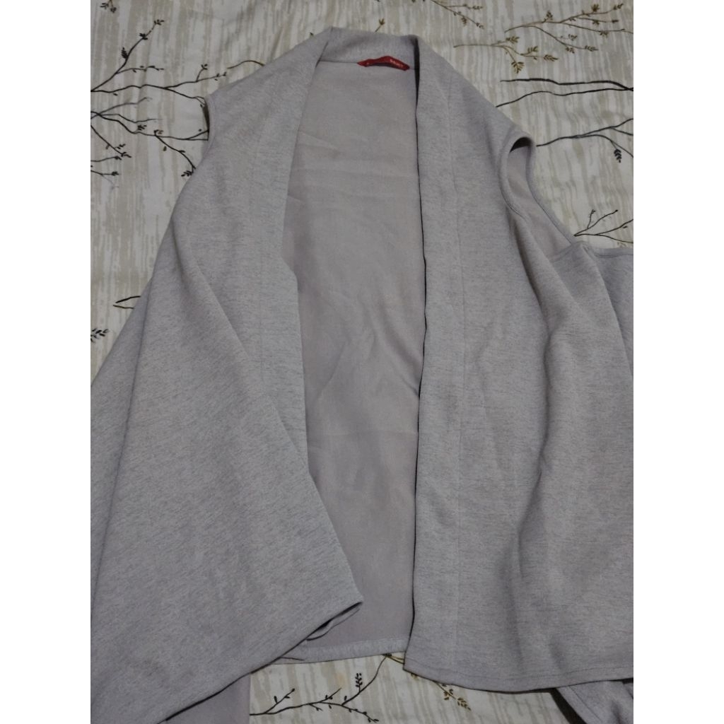 OUTER DAUKY SHORT SLEEVE