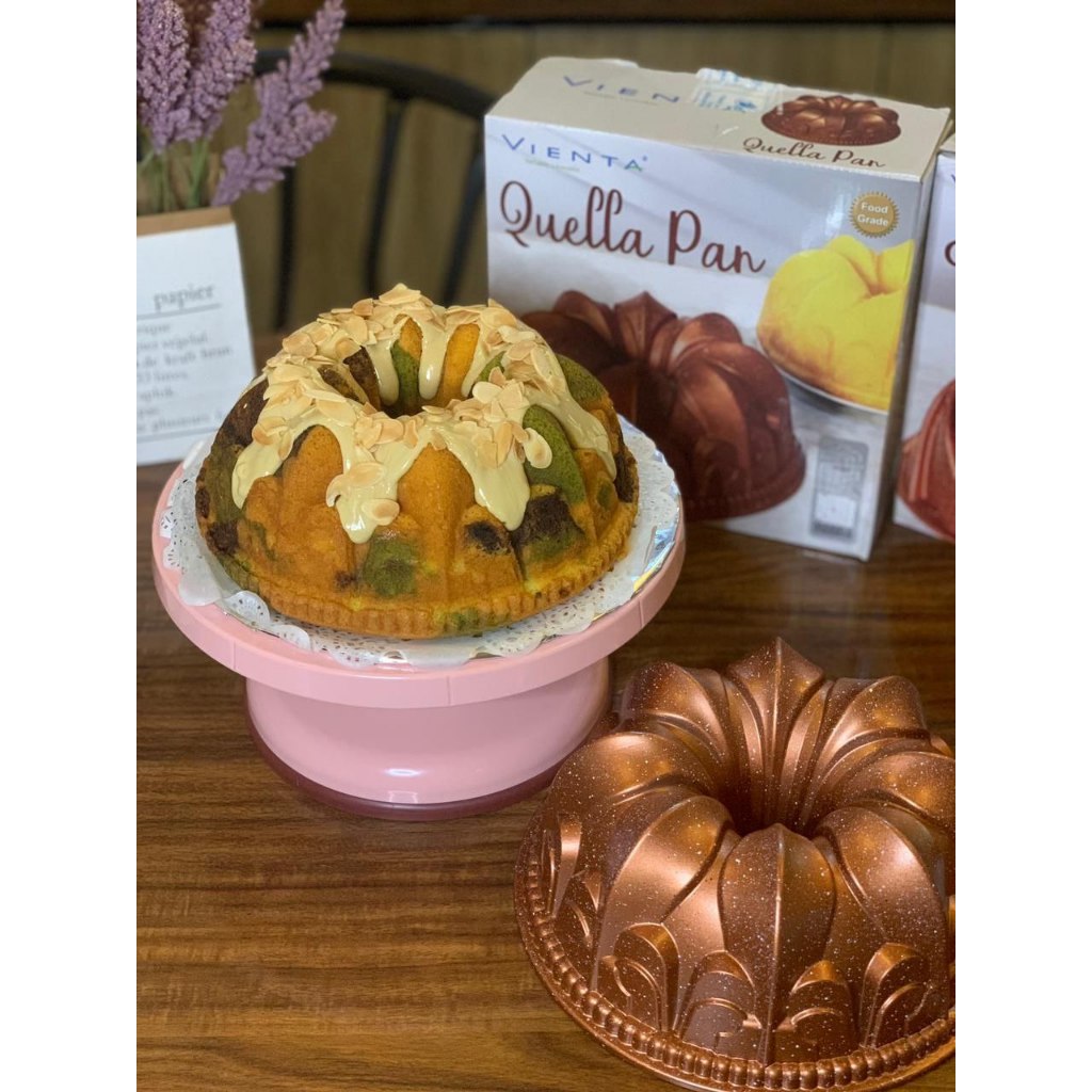 Quella Pan Premium Pan Pudding Cake Pan by Vienta