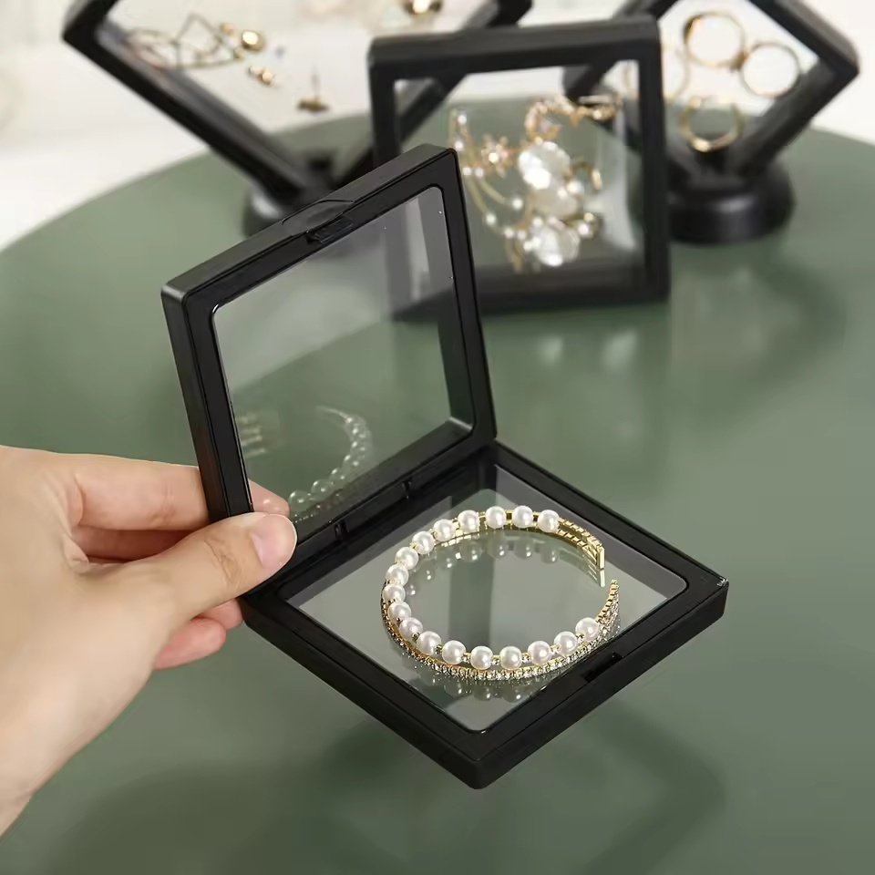 Gold Accessories กล่องเครื่องประดับ Make Up ชั้นเมมเบรน Anti-Shake / กล่องเครื่องประดับ