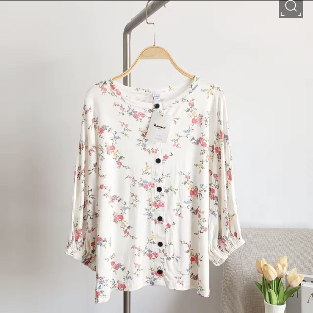 MALIKA K.10.Malika Oversize T-Shirt - เสื้อเชิ้ตผู้หญิงผู้ใหญ่ขนาดใหญ่