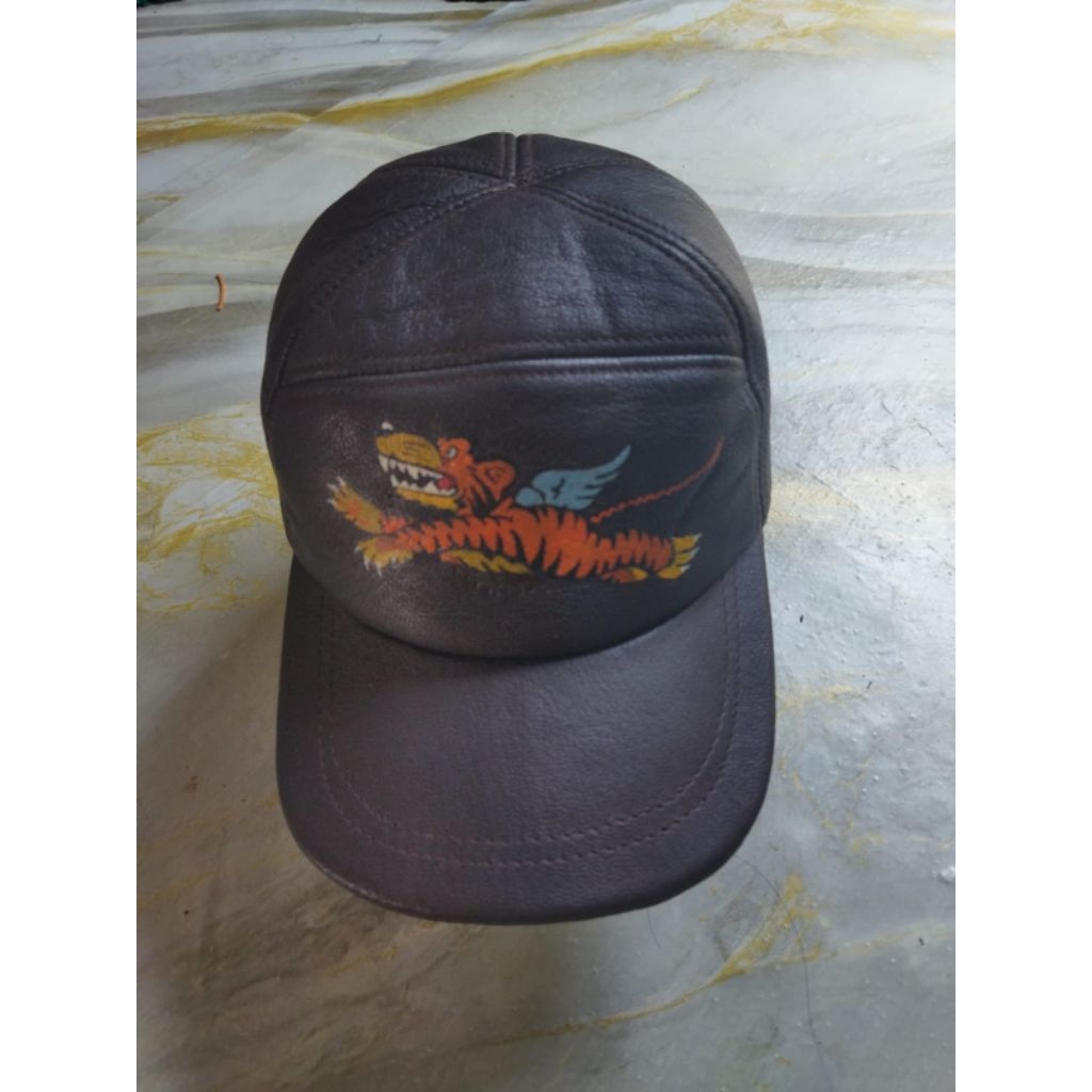 หนังหมวก FLYING TIGER