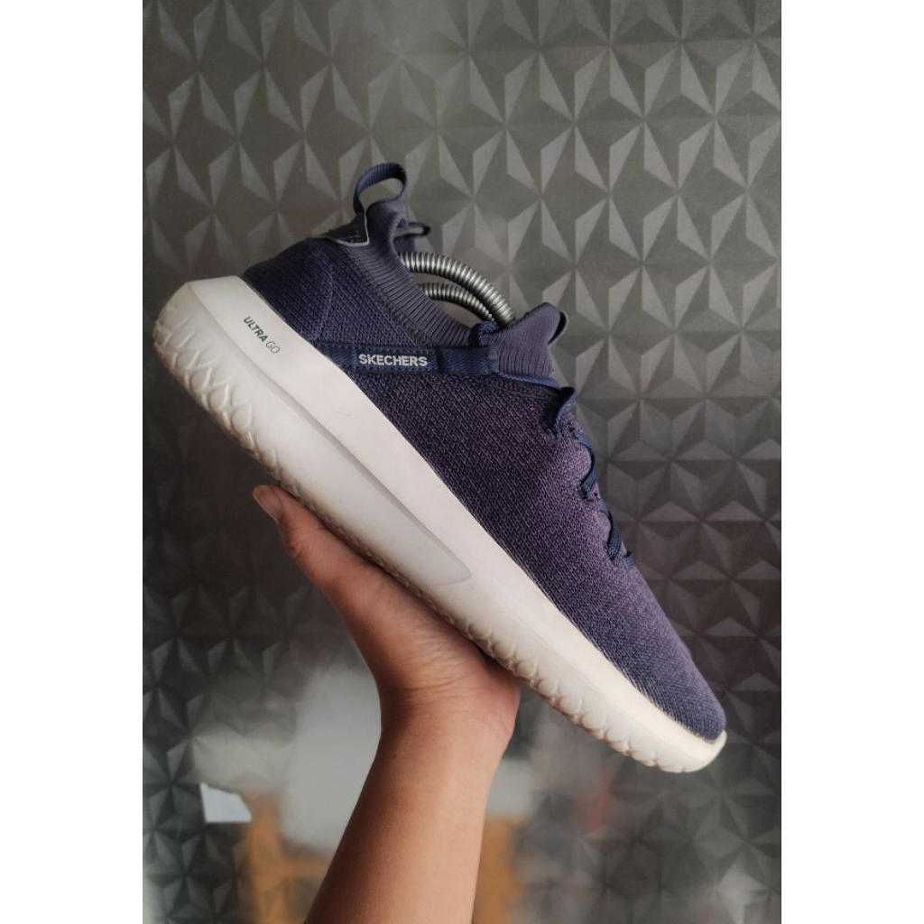 Skechers SZ 43 รองเท้ามือสอง