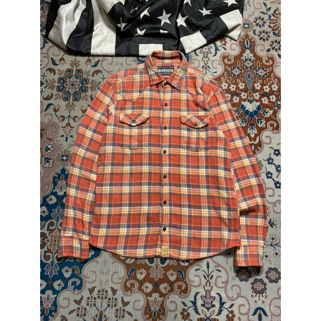 เสื้อ KEMEJA OLZEN FLANNEL