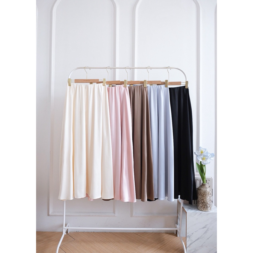 HINATA SKIRT********