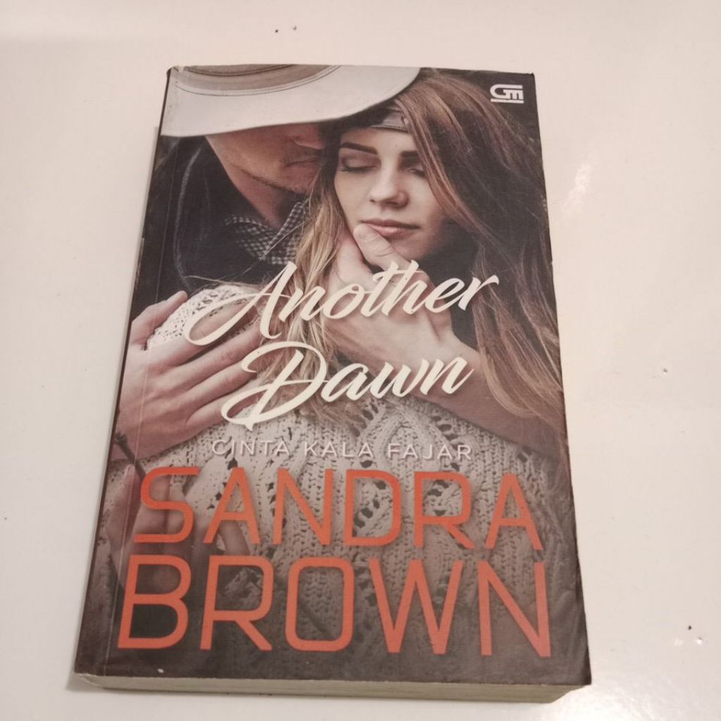 TRANSLATION OF SANDRA BROWN NOVEL - ANOTHER DAWN - LOVE IF FAJAR