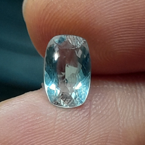 พลอยสีฟ้าธรรมชาติ Dim: 8.8 x 5.7 x 3.5 มม. 1.2 Ct Beryl NTD Octagon ตัดรหัส A674